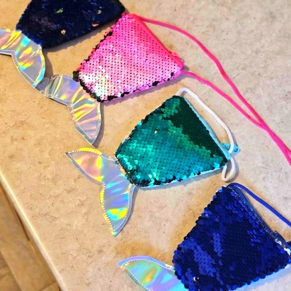 Mermaid Tail Zippered Purses - Picture 1 of 2